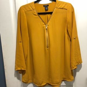 Sale Pending Sz L Chiffon 3/4 Sleeve Top